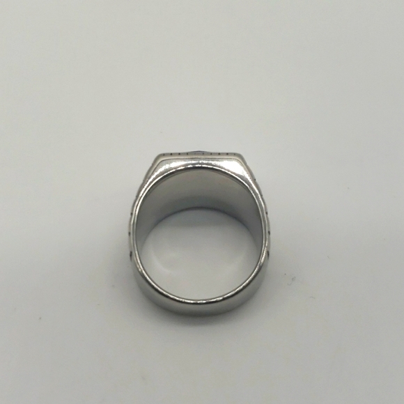 1700- Royal Blue Cubic Zirconia Handmade Men's Ring Size 8 1/2 NWT - Picture 5 of 8